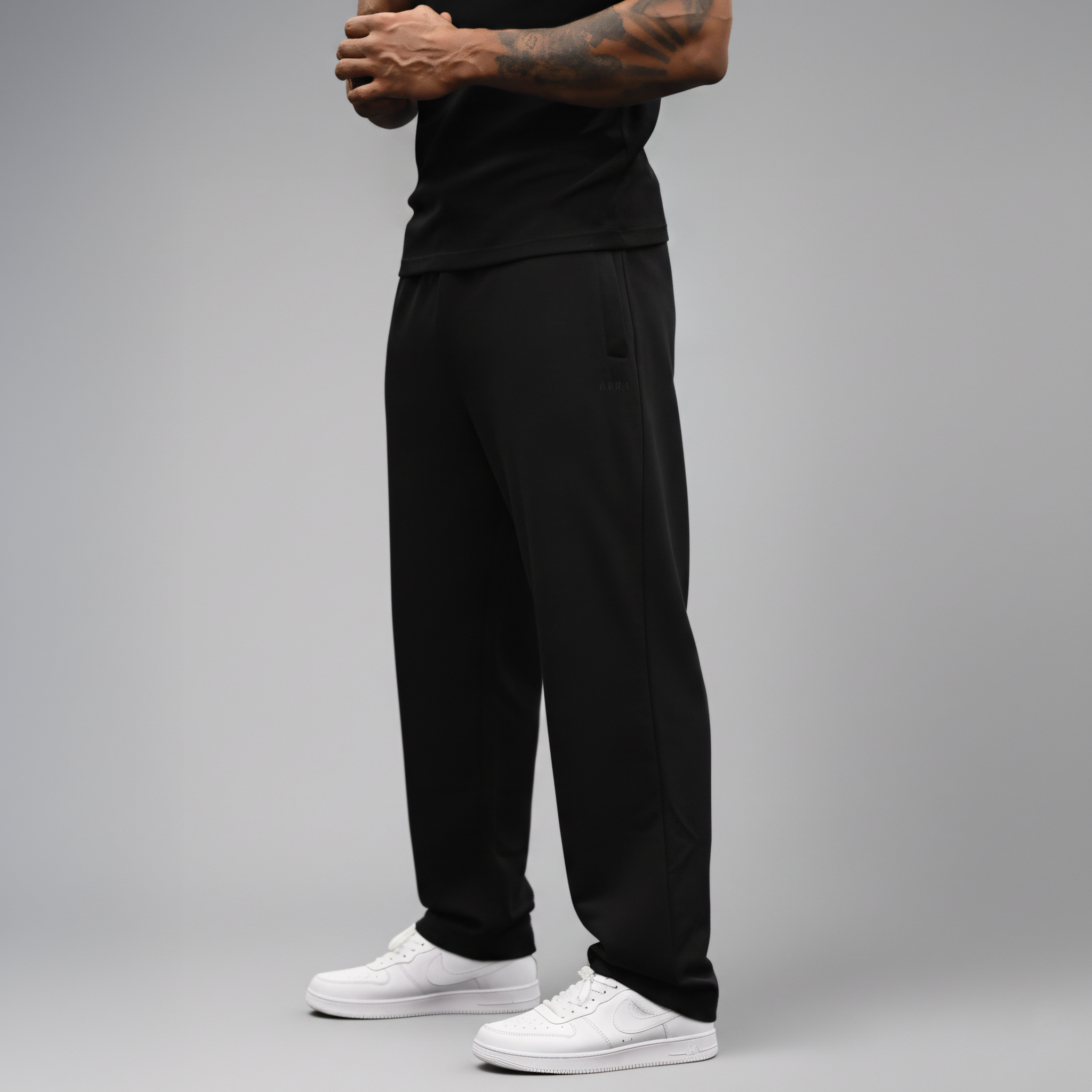 2002 - Essential Jogger - JET BLACK