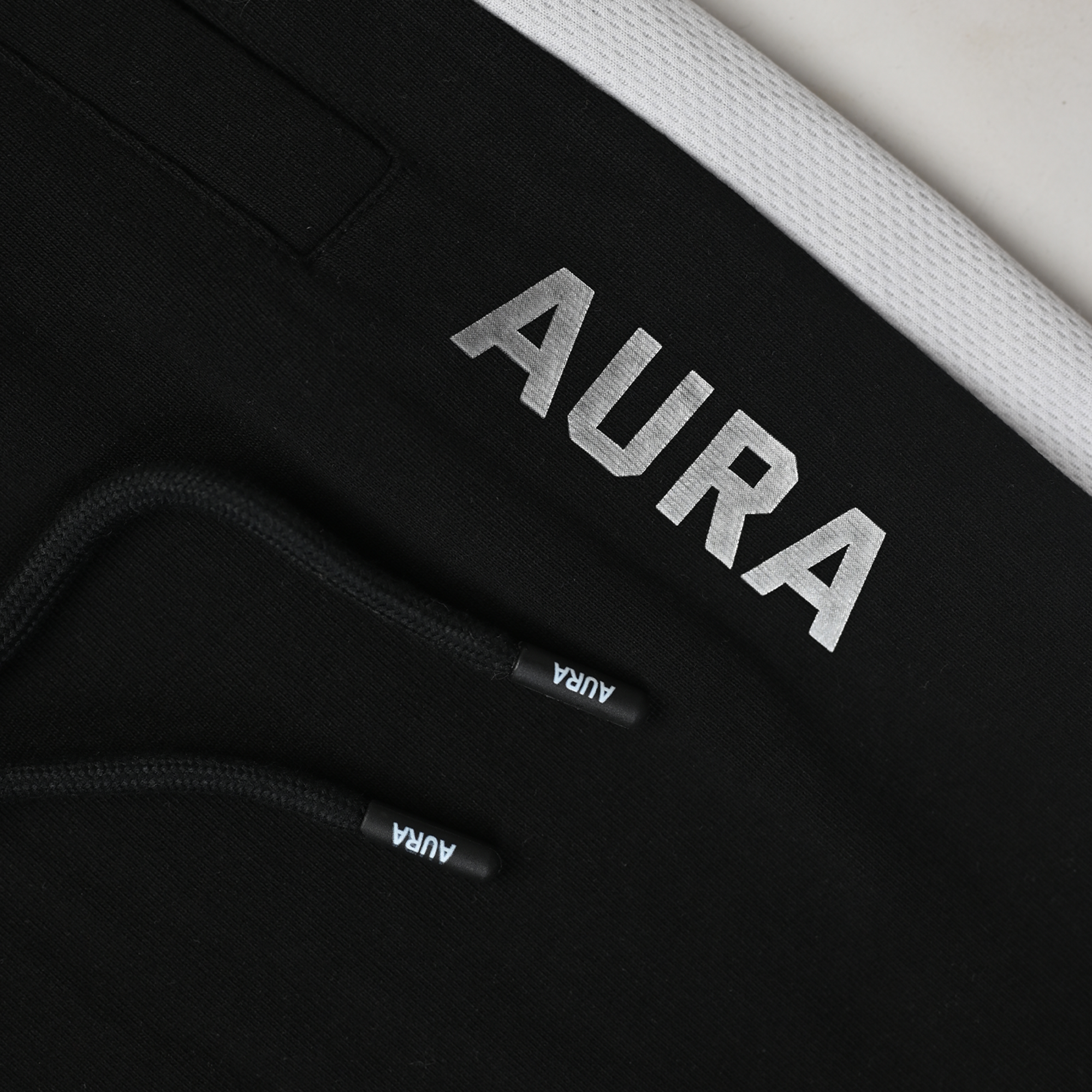 2003 – AURA Mesh Panel Jogger – JET BLACK