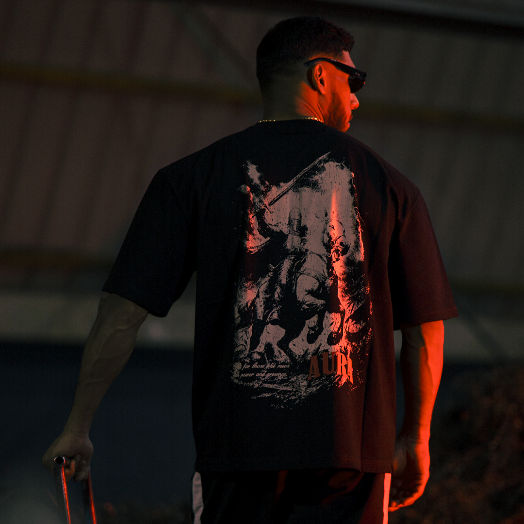 1007 - Legend King Tee - Jet Black