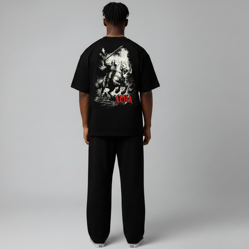 1007 -  Legend King Tee - Jet Black